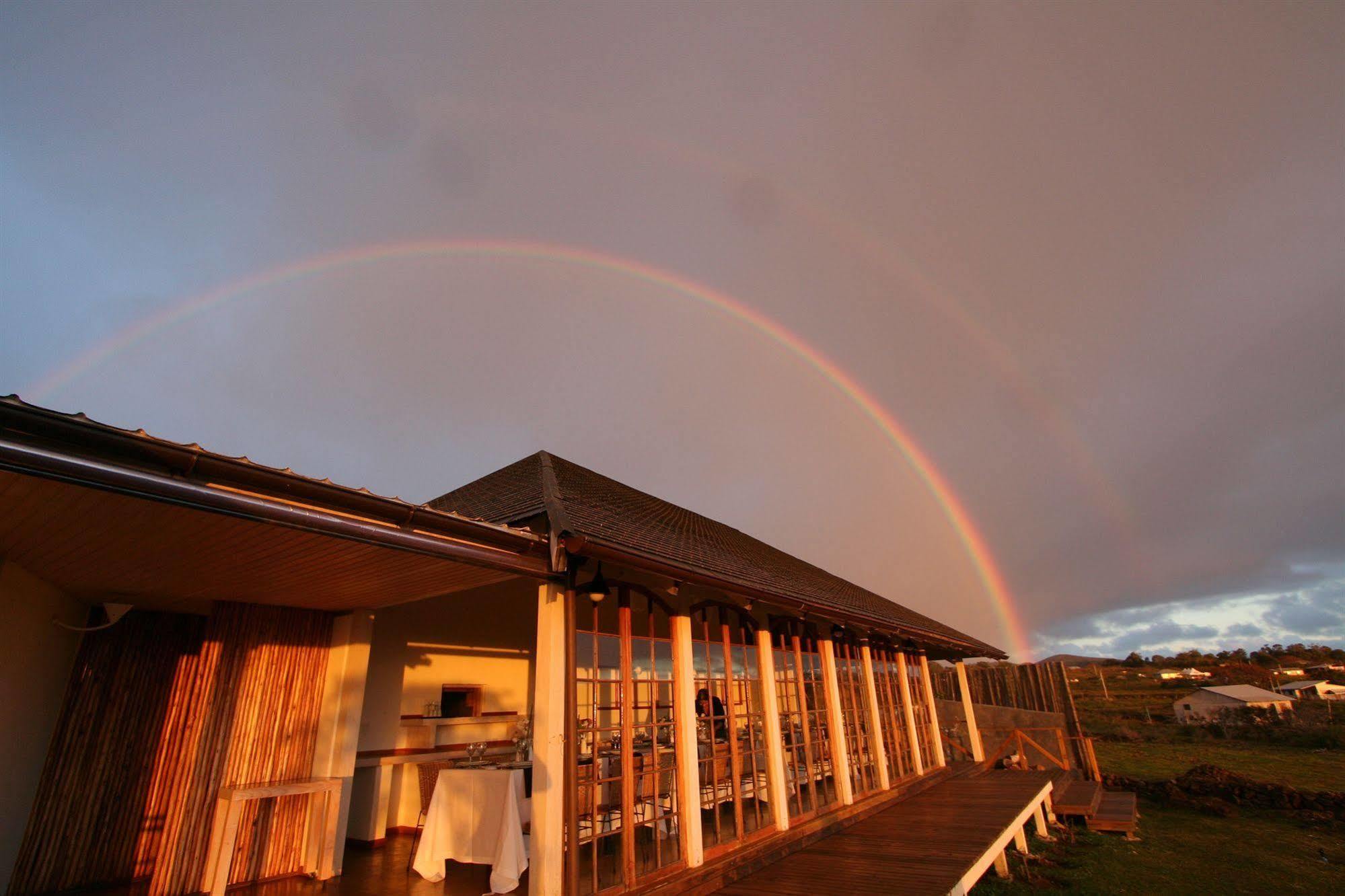 Altiplanico Isla De Pascua Hotel Hanga Roa Exterior foto