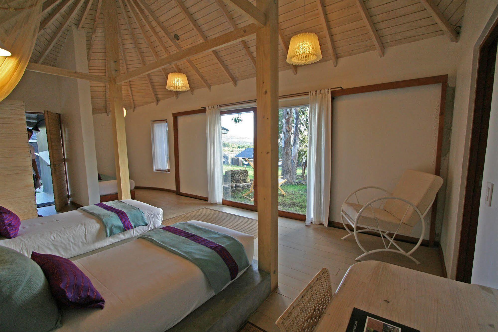 Altiplanico Isla De Pascua Hotel Hanga Roa Exterior foto